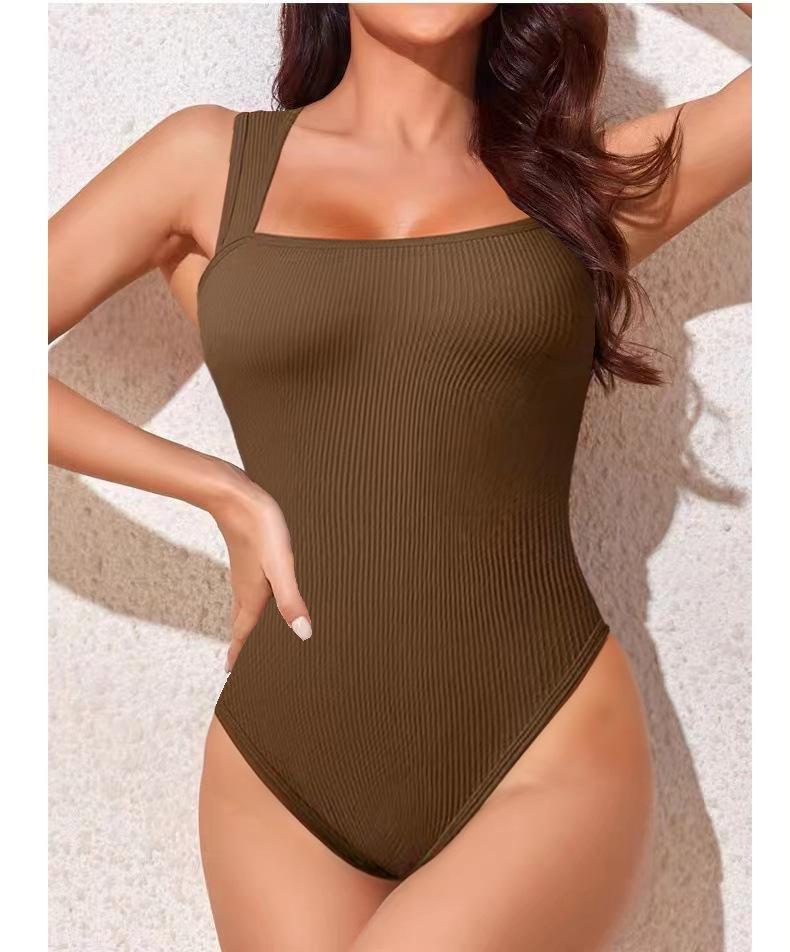Европейско-американский женский сексуальный рубчатый боди без рукавов: Высокоэластичный контроль живота и подъем бедер, утягивающий дизайн Small темно-коричневого