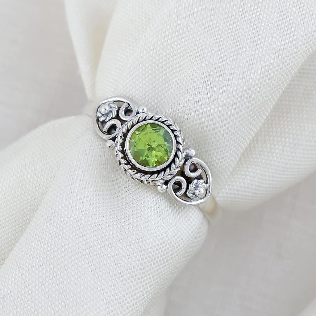 Natural Peridot Gemstone Handmade Designer Women Ring, Solid 925 Sterling Silver Ring, Unique Design Ring