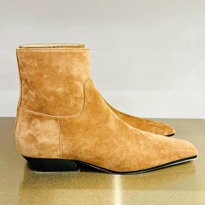 Koreanische Version von Maillard Wildleder mit seitlichem Reißverschluss, quadratische Zehenpartie, dünne Stiefel, kurze Stiefel, Damen Herbst und Winter Samt niedriger Absatz Martin Stiefel Damenstiefel