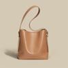 Leather Bucket Bag High-end Fashion Shoulder Messenger Bag Large Capacity Leather Women's Bag Commuter Tote Bag Women