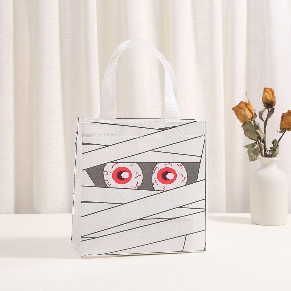 4PCS Non Woven Halloween Gift Bag Portable Size Candy Gift Bags Cute Treat Bag  Gift Giving
