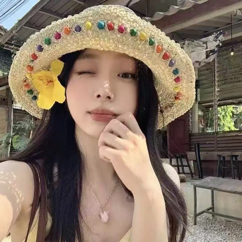 Summer colored wood beads Yafeng straw hat sunscreen 2025 new seaside sunshade brim bucket hat foldable