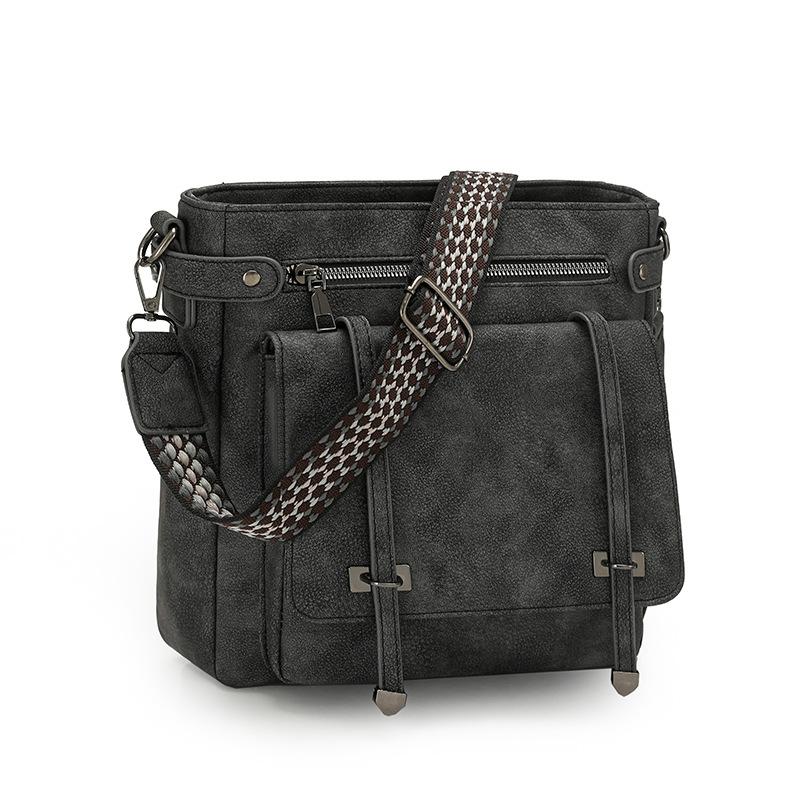 

New Women s Bag with A High-end Retro Feel, Fashionable Large Capacity Single Shoulder Multi Pocket Crossbody Bag