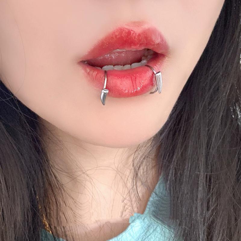 Punk 1Pair Stainless Steel Personalised Sharp Teeth Fake Piercing Lip Ring Exaggerated Jewelry For Women Gothic Body Jewelry