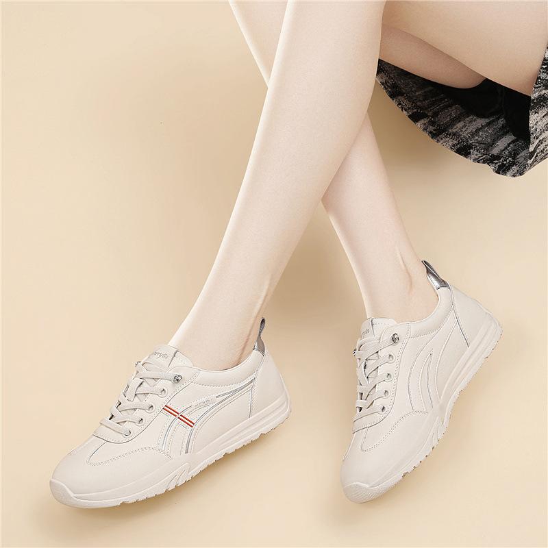 

Casual versatile sports women s shoes new non-slip fashion spring and autumn little white shoes lightweight soft-soled dad shoes Forrest Gump shoes 35