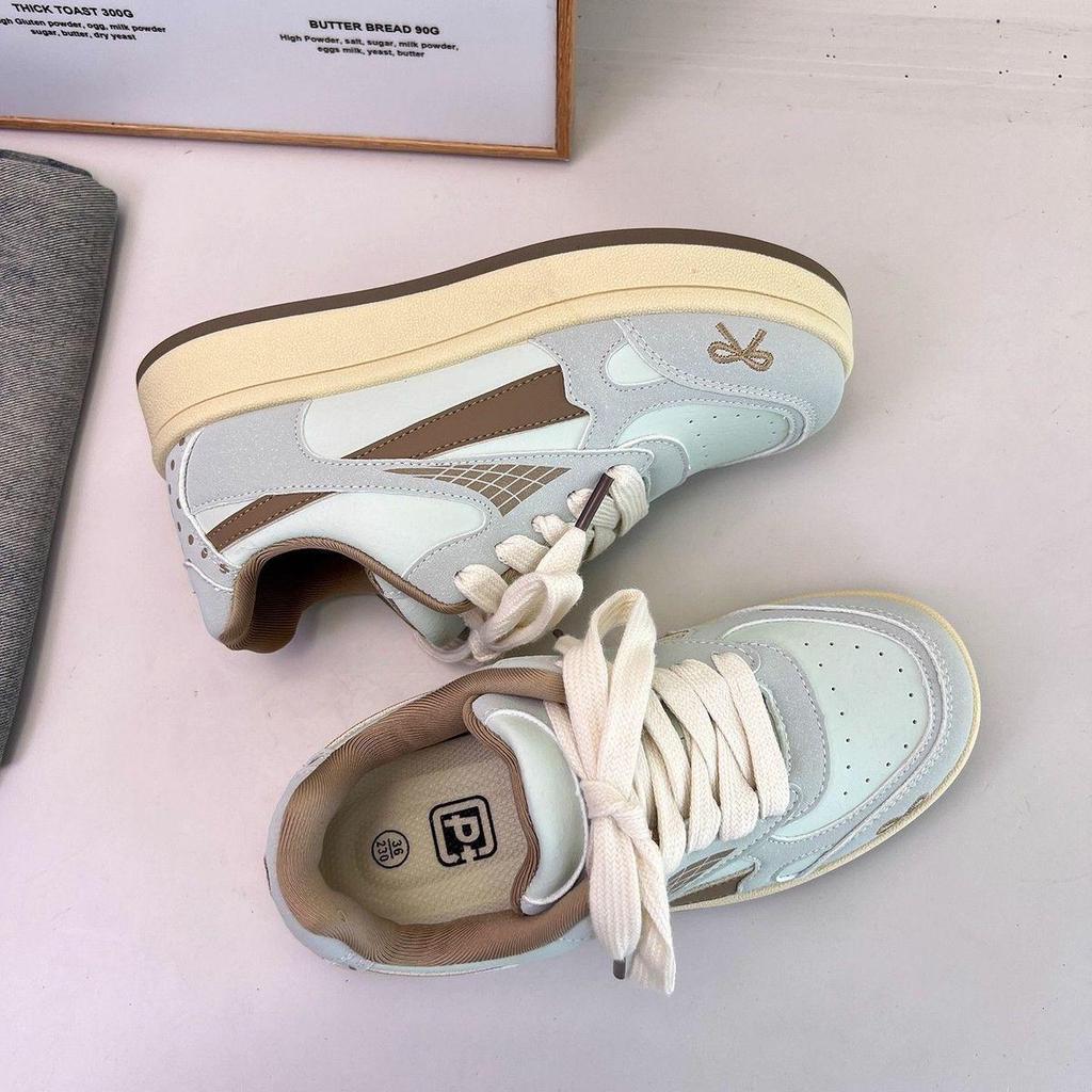 Women's Versatile 2025 Spring/Autumn Thick-Soled Fashionable White Shoes - Perfect with Skirts, Cute Board Shoes