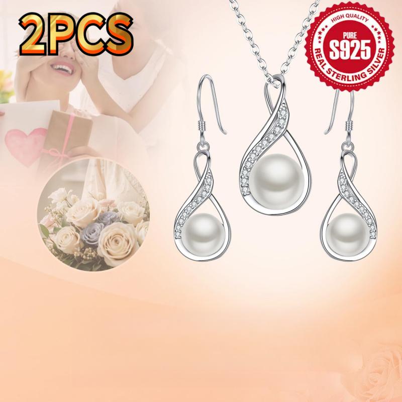 Luxurious and Elegant S925 Sterling Silver Freshwater Pearl Earring and Necklace Set for Women, an Excellent Choice for Women's Jewelry