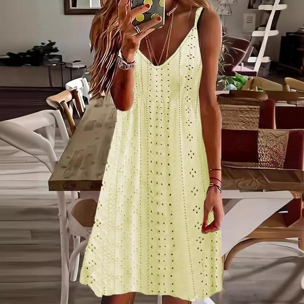 Europe and The United States Plus Size Women's Summer Cutout Jacquard V-Neck Strap Solid Color Dress