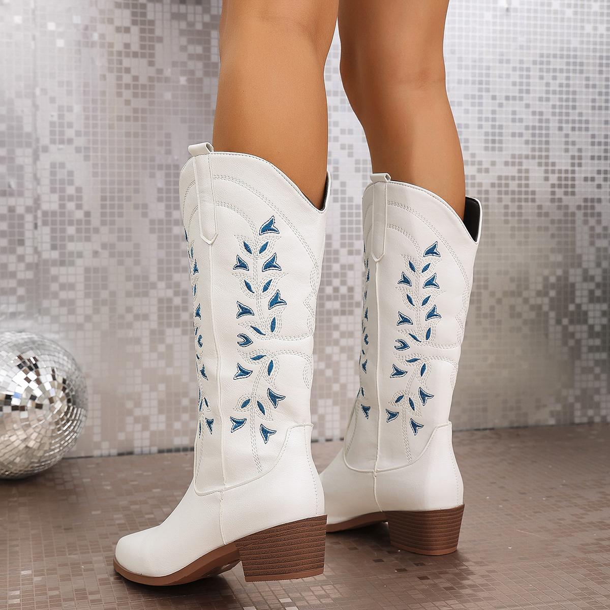 Мода 2024 Осень Зима Новые Белые Сапоги До Колена Модные Ковбойские Сапоги На Массивном — фото 3