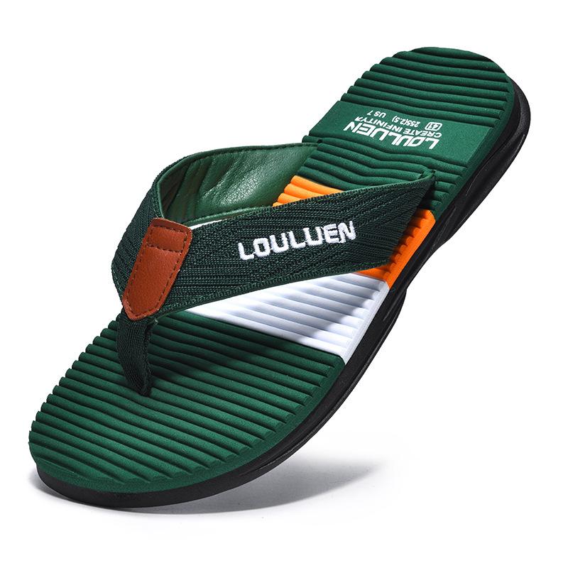 

Летние новые мужские шлепанцы, нескользящие резиновые пляжные шлепанцы, сандалии для улицы, натирающие пальцы 45 темно-зеленого
