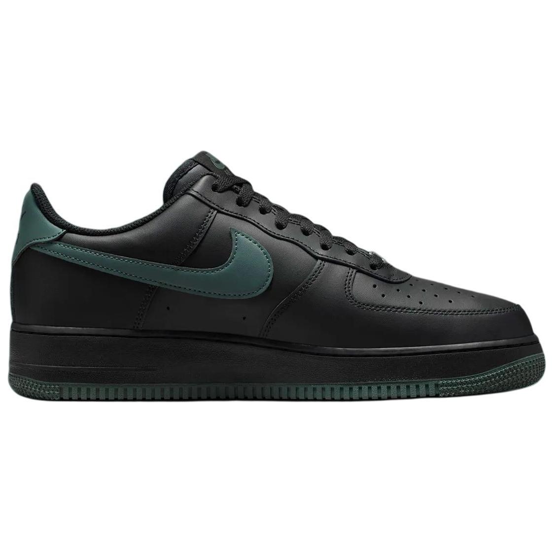 Nike Air Force 1 Low `07