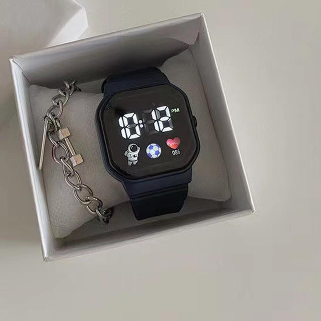 Ins Astronaut Electronic Watch  Comfortable To Wear Watch for Indoor Activities or Daily Use