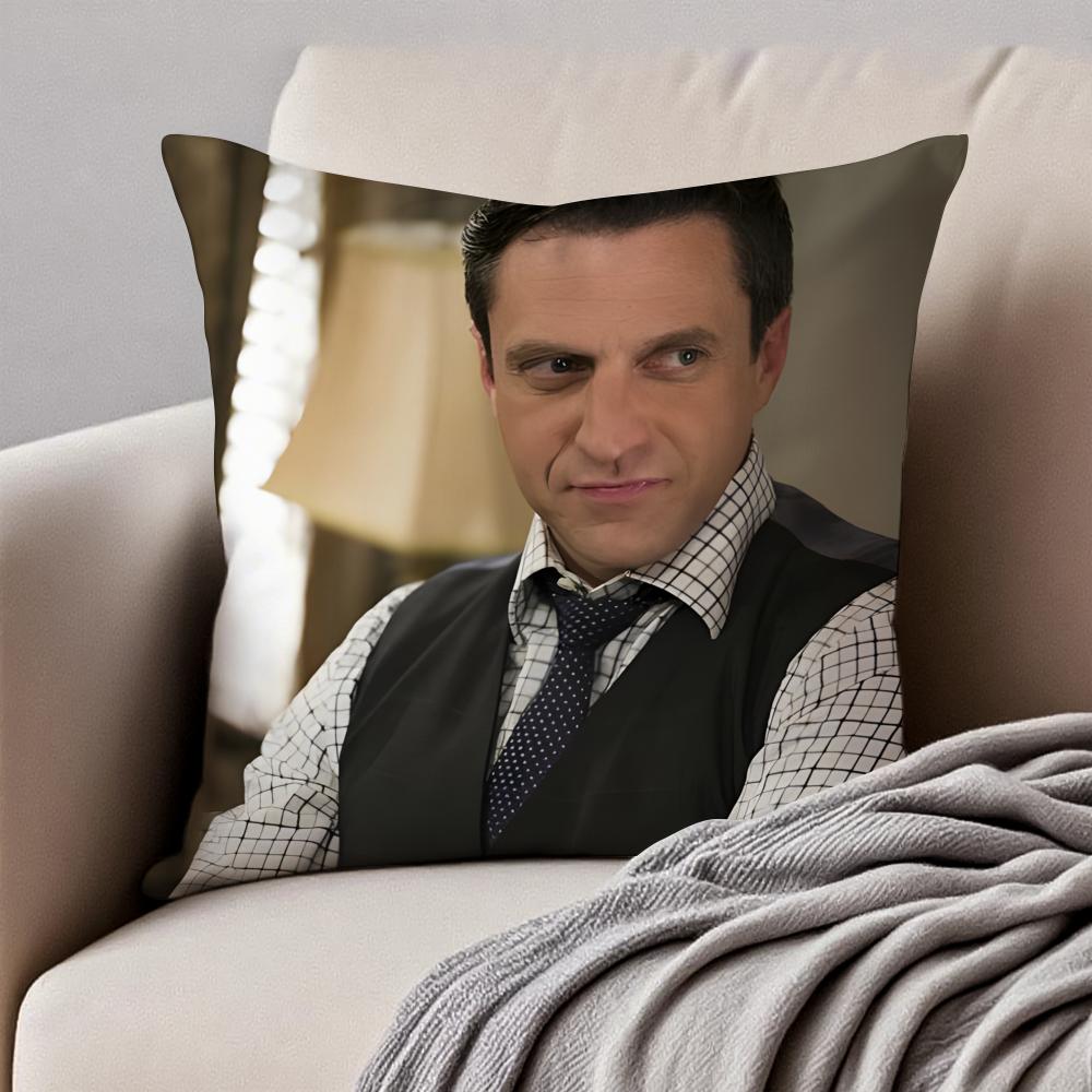 R-Rafael Barba Cushion Cover Pillowcase Anti-Dustmite Invisible Zipper Short Plush Sofa Cushion Peach skin 18*18(CM)-1Pcs