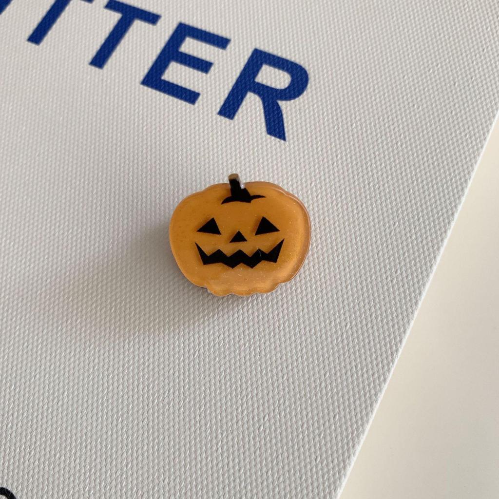 Halloween Mini Claw Clips: Quirky Ghost, Pumpkin, Bat Acrylic Hair Accessories