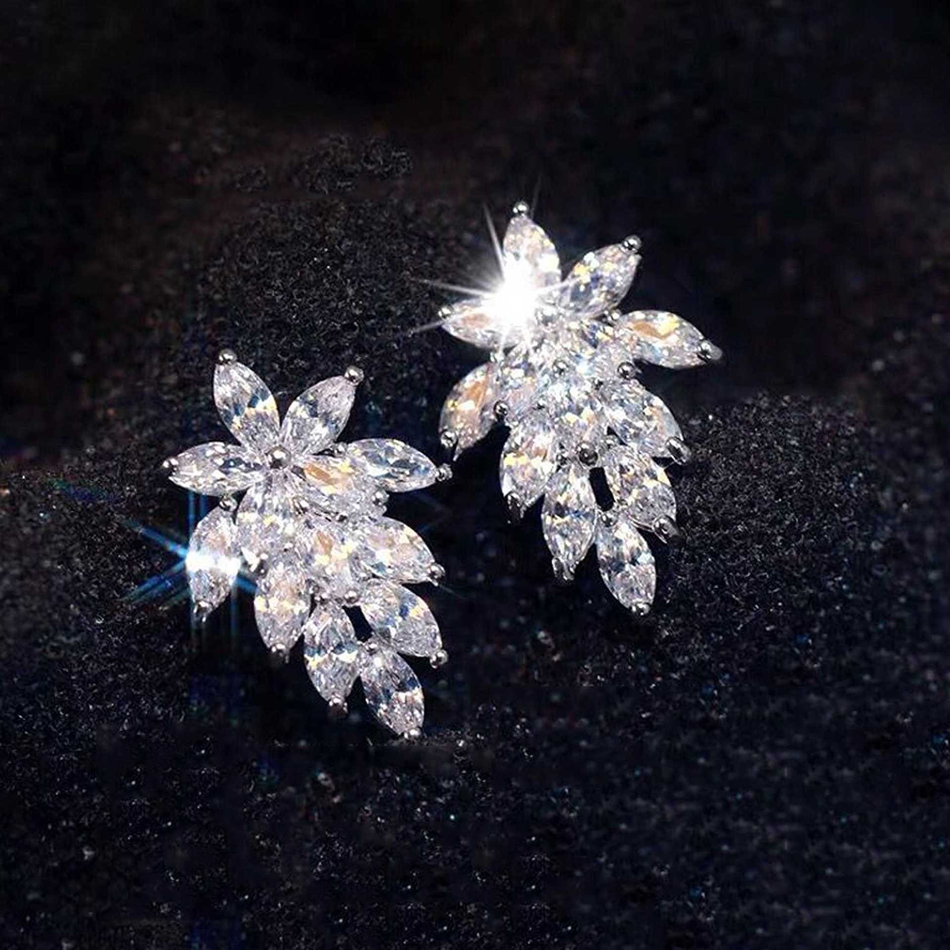 Silver Marquise CZ Cluster Flower Stud Earrings Multi Stone Snowflake Floral Earrings Women Sparkling Wedding Jewelry