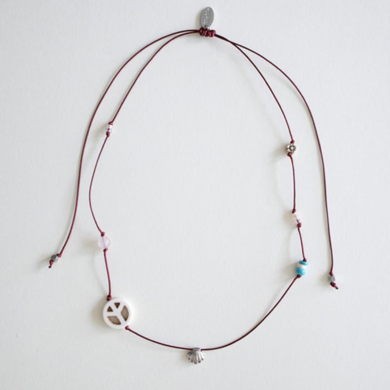 MERRYMOTIVE Peace and Love nature string necklace