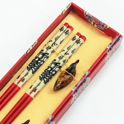 wood chopsticks 2 pairs with holders Chinese characteristics China Affairs presents best gift chopsticks souvenir