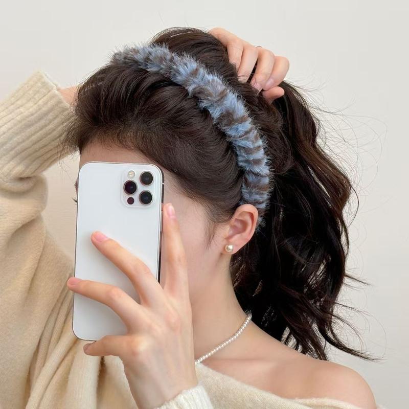 Plush Hair Clip Autumn Winter Woman Hair Accessories Large Shark Clips Fashion Girls Headwear Korean Female Headdress