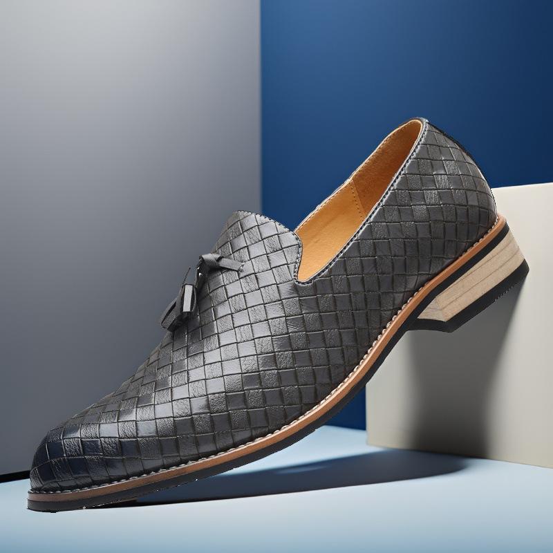 

Новые мужские повседневные туфли Doudou большого размера, ленивые туфли на одну ногу, одинарные туфли с бахромой, модные универсальные мужские туфли 47