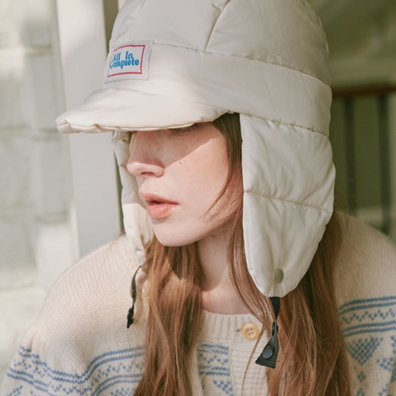 

ВСЕ НЕПОЛНОЕ Шапка-ушанка (3 цвета) Light Pink (Padding Trooper)