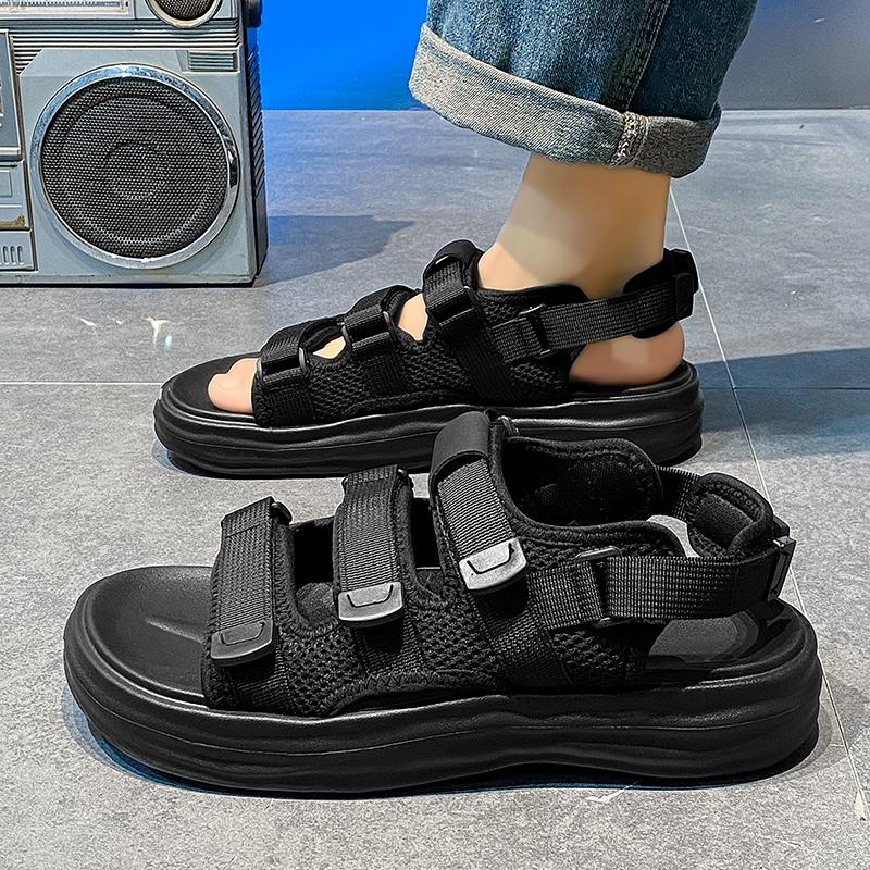 Fashion Black Sandals Men Breathable Summer Shoes Man Outdoor Men Sandals Antiskid Beach Sandals Hollow Shoes Collision Avoidance