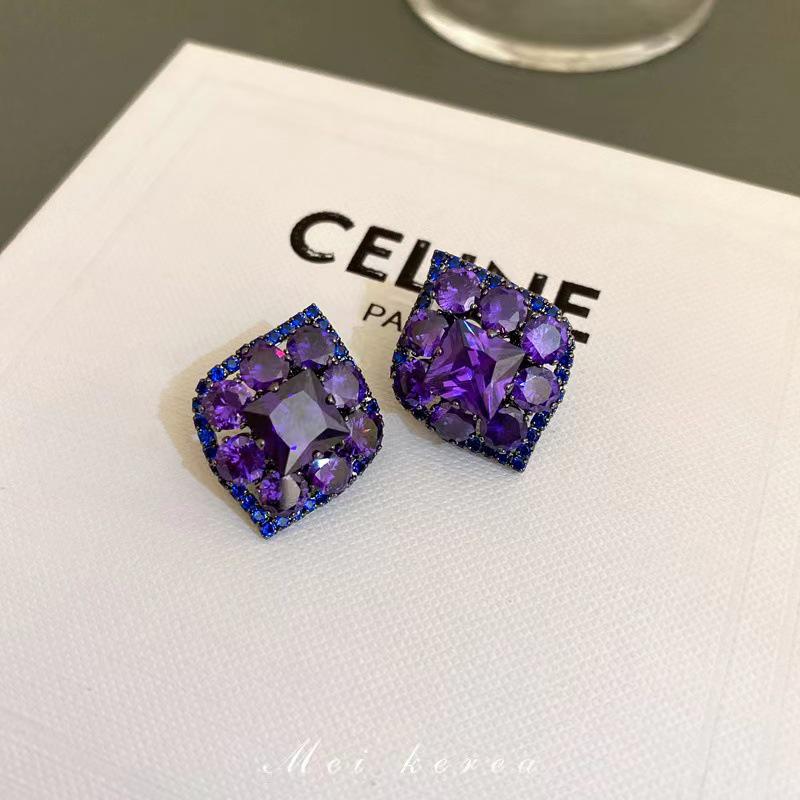 

Роскошные серьги-пусеты в форме капли со стразами - Корейская мода Высококачественные универсальные украшения для женщин