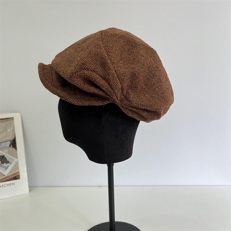

Retro wool woolen cap women s autumn and winter warm pleated heavy industry cloud hat showing face small painter hat M（56-58cm） темно-коричневого кольору