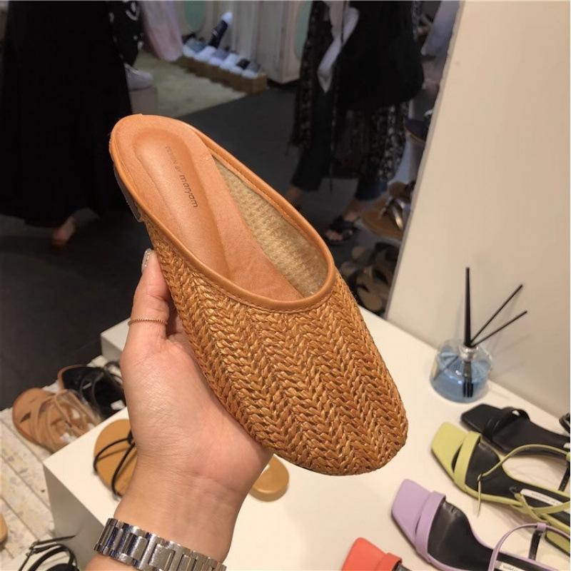 Breathable woven bag head cool slippers women's summer wear soft bottom 2025 small fragrant style advanced sense pig cage Muller slippers tide