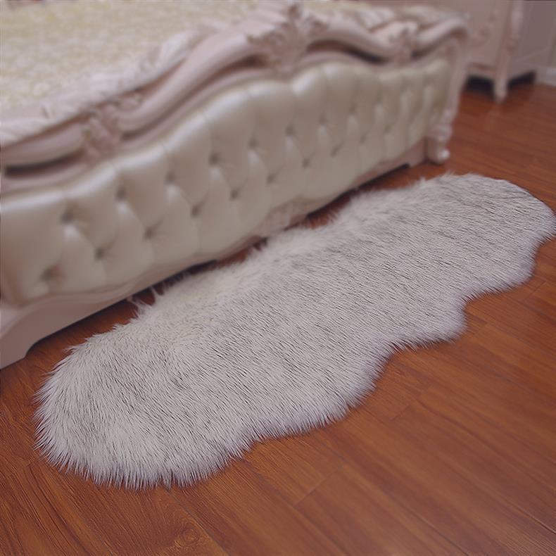 European Style Australian Imitation Wool Sheepskin Sofa Cushion Plush Rug for Living Room or Bedroom