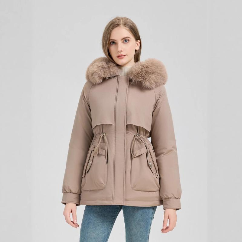 The new pie overcomes the trend of cotton-padded women's long simple cotton-padded loose coats