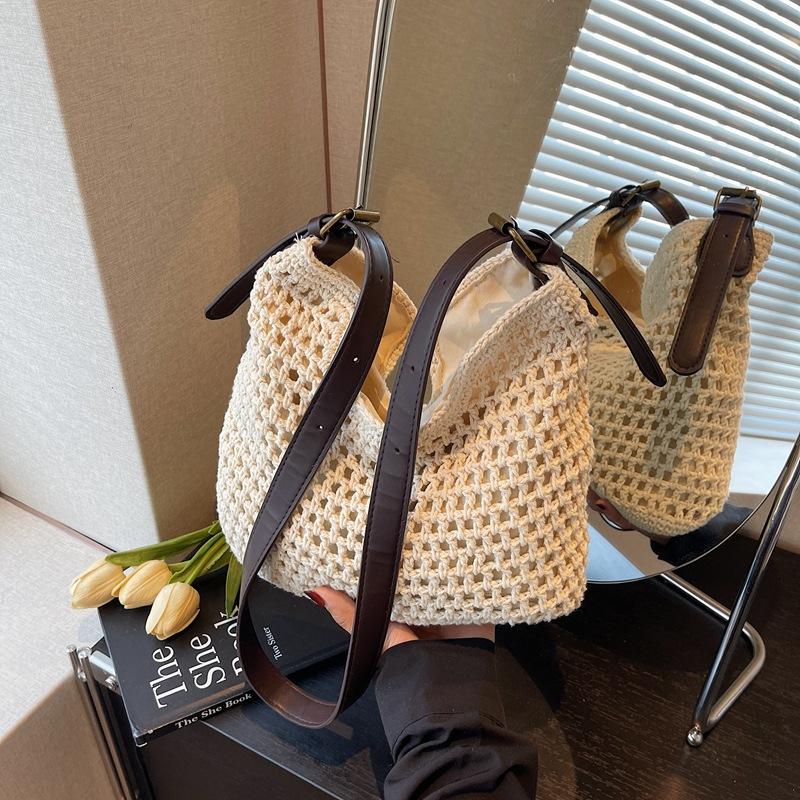 Hollow Woven Bag Women's New Literary Tote Bag Summer Seaside Leisure Vacation Bag