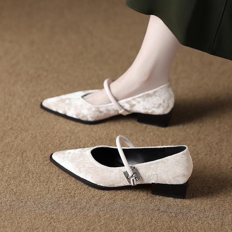 73598-10 Neue Schuhe im chinesischen Stil mit kleinem Absatz für Damen, Temperamentvoll, Senior, Mary Jane Schuhe für Frühling und Herbst 2025