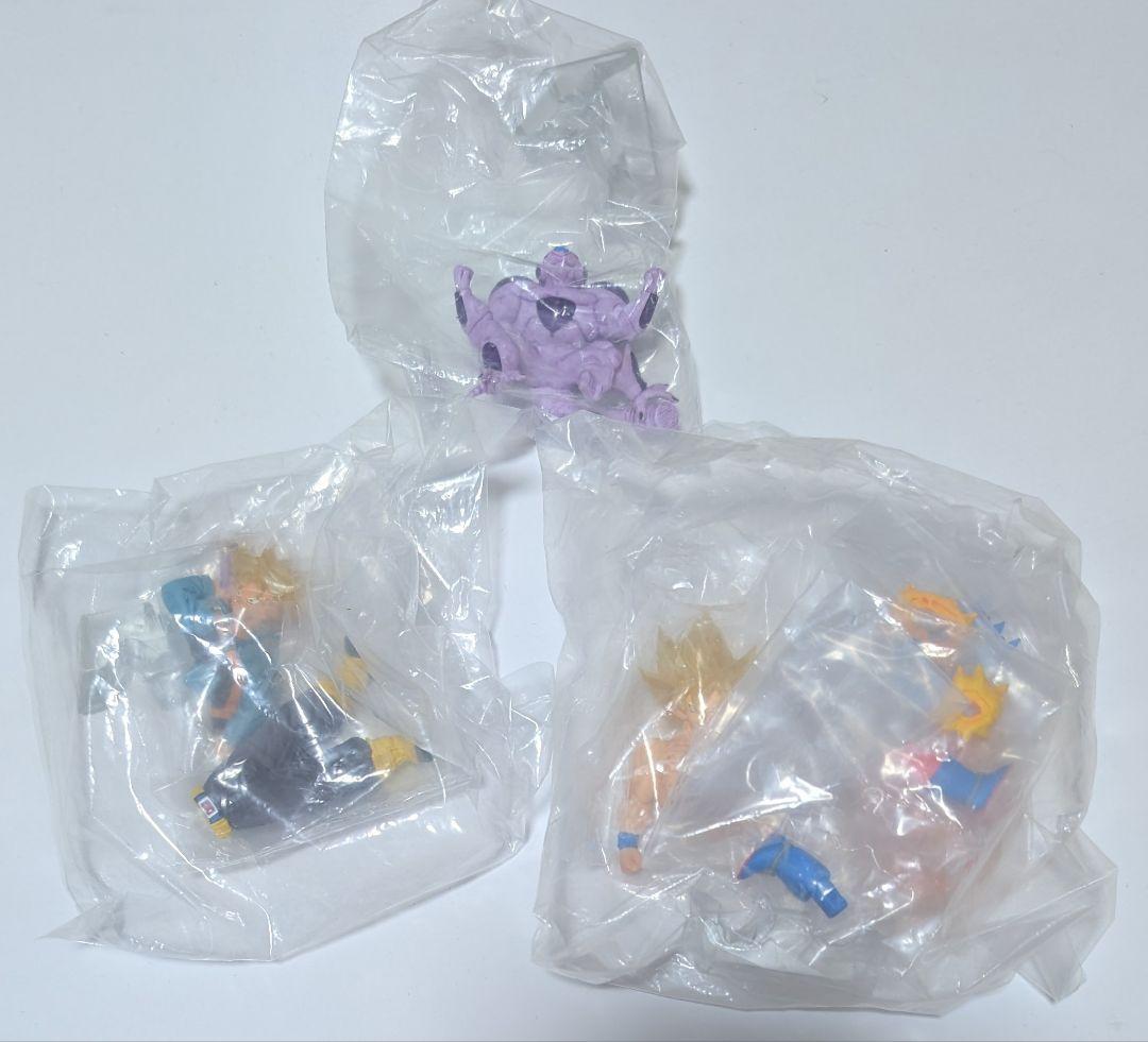 

[USED] Dragon Ball DG 01 3-piece set: Son Goku, Trunks, and Frieza