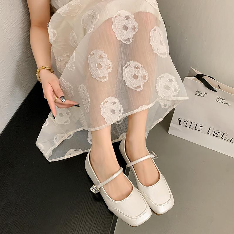 Fashion 2025 New Mary Jane Shoes for Women New Fashion Medium Heeled Women Single Shoes Soft and Comfortable Red Ballet Shoes
