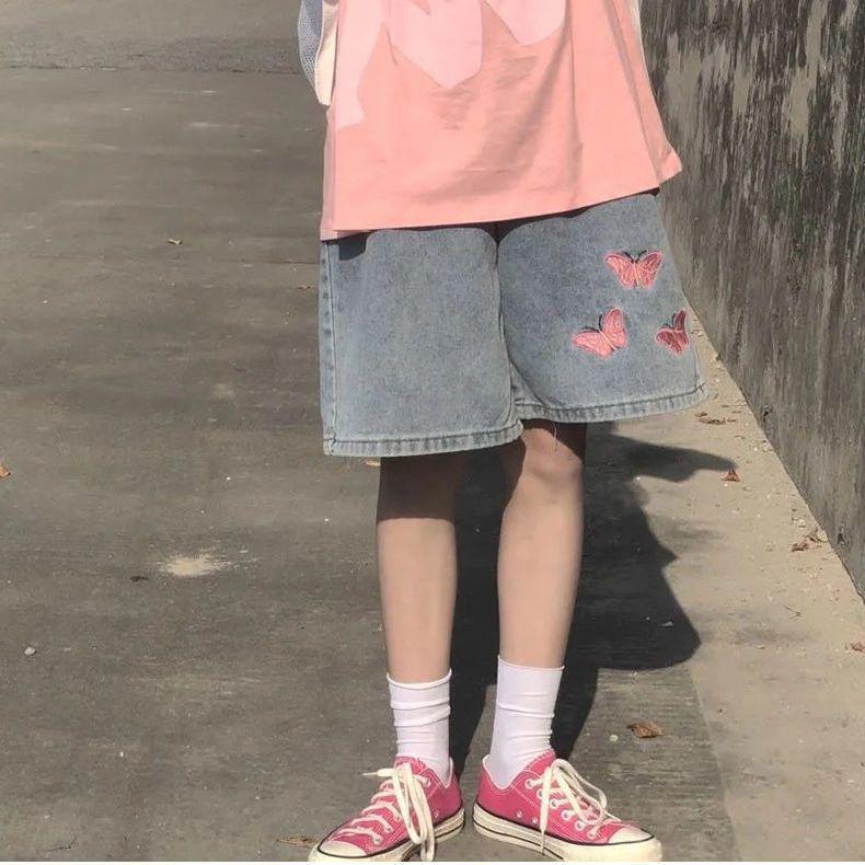 Women s High-Waisted Vintage Lace Trim Denim Shorts S