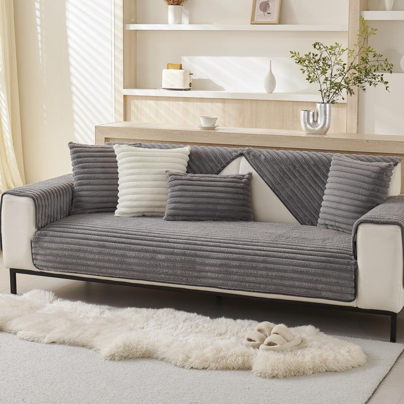 

French Rabbit Plush Sofa Cushion Thickened Warm Sofa Towel Cream Wind Non-Slip New Seat Cushion Sofa Cover 70*70cm