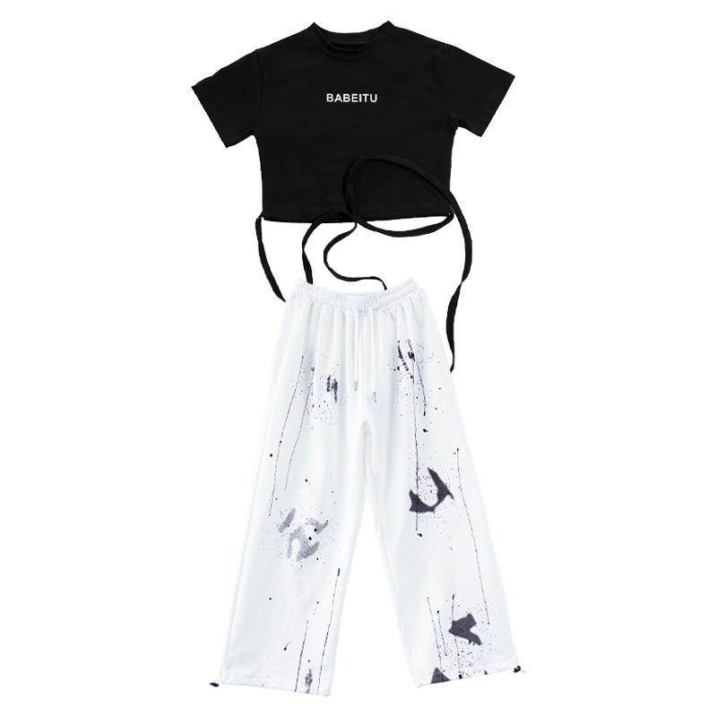 

Модный корейский танцевальный костюм для девочек в стиле хип-хоп с открытым пупком - топ с короткими рукавами для детских джазовых выступлений. 130 cm