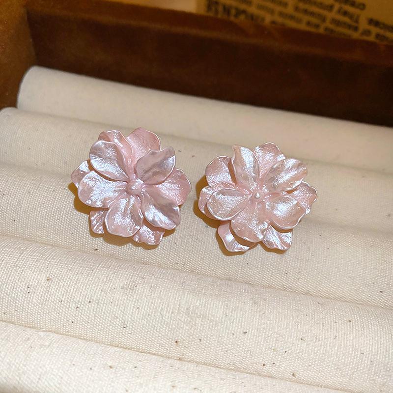 Silver Needle Pink Flower Stud Earrings - Mori Style, Cute, and Versatile Niche Fashion Design for Women