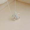 Sunflower Necklace Female Niche Design High-end Simple Color Flower Pendant Collarbone Chain for Girlfriend Jewelry