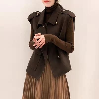 Giacca gilet di lana senza maniche calda e confortevole per le donne in autunno e inverno