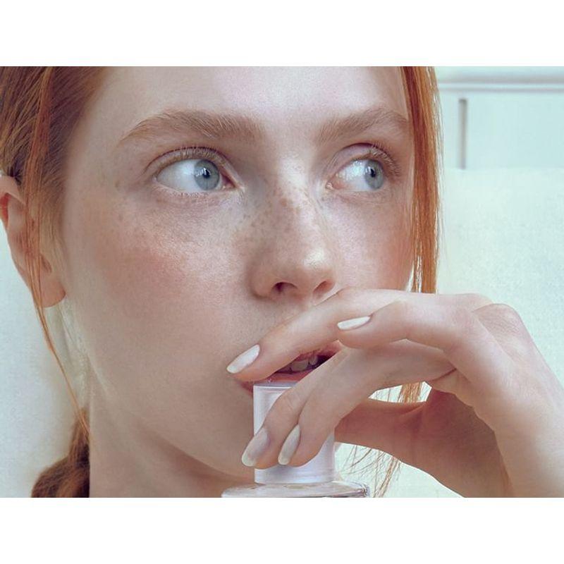 anillO - Gardenia Veil Color Shield Hair Essence