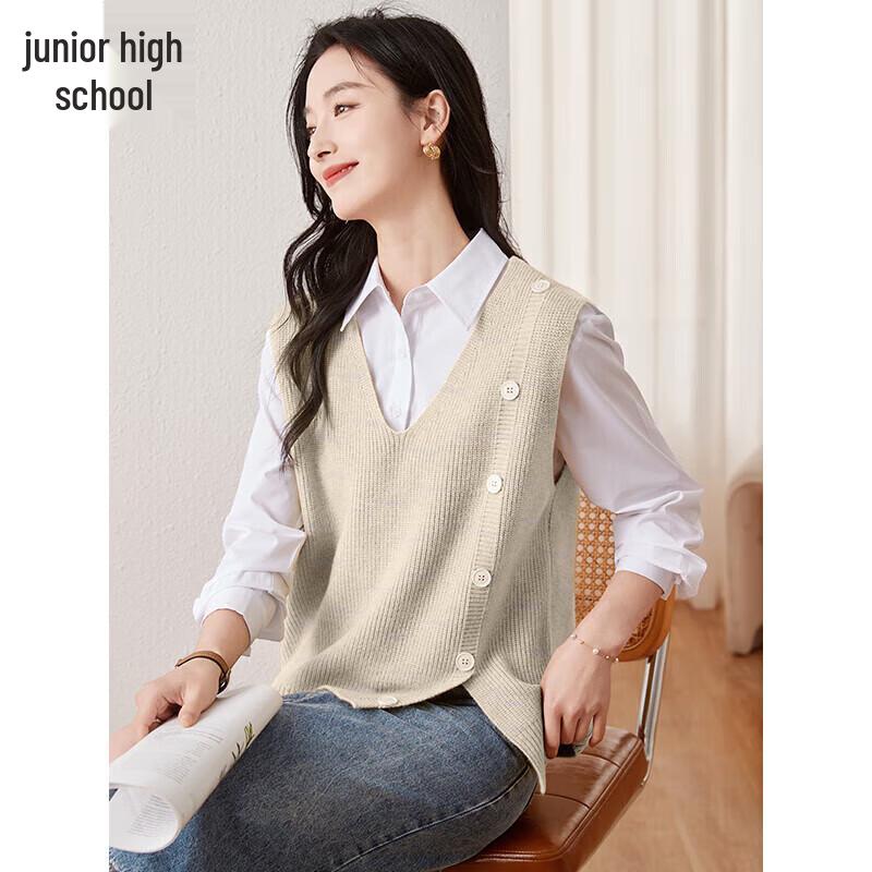 

Chushen Women s V-Neck Knit Layering Vest L