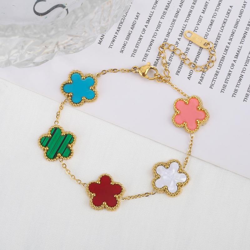 Classic Luxury Stainless Steel Bracelet Ladies Adjustable Five Flower Bracelets for Women New Fashion Party Jewelry Gifts Clover