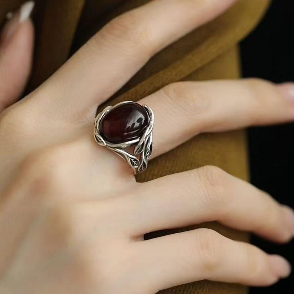 Unique Fashion Ring for Index Finger Adjustable Band Vintage Style Artistic Design Statement Jewelry for Daily Wear and Special Occasions