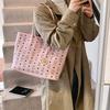 Fashion large-capacity tote bag women's 2025 autumn and winter new versatile casual shoulder bag commuter bag