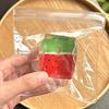 Wassermelonen-Würfel Stressabbau-Spielzeug Sommer-Wassermelonen-Quetschspielzeug Weicher Dehnbarer Transparenter Würfel Sensorisches Entspannungsspielzeug Mitgebsel für Partys