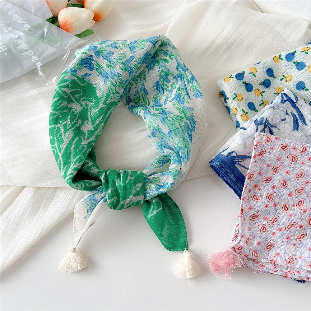 60*60cm Sommerskjerf for dame Vakkert blomsterskjerf med dusker Utendørs tynt solbeskyttende skjerf