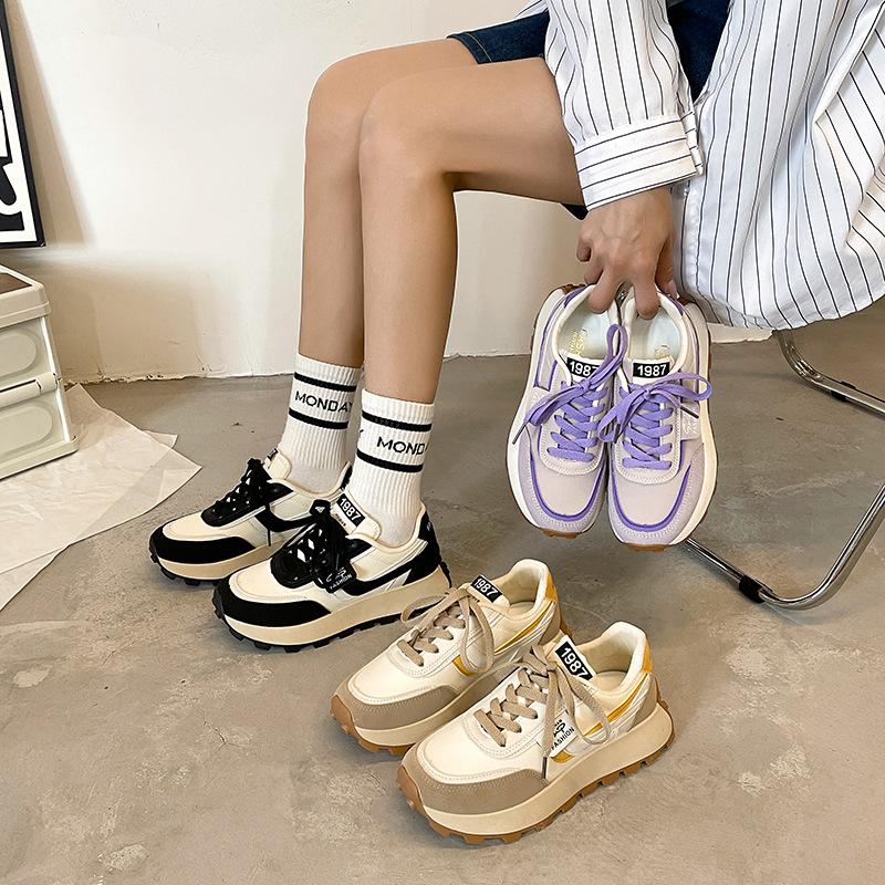 

Весна и лето новые кроссовки Forrest Gump женские спортивные кроссовки для бега 2025 корейская версия ниша универсальные кроссовки в цвете повседневные одинарные кроссовки оптом 35 чёрный