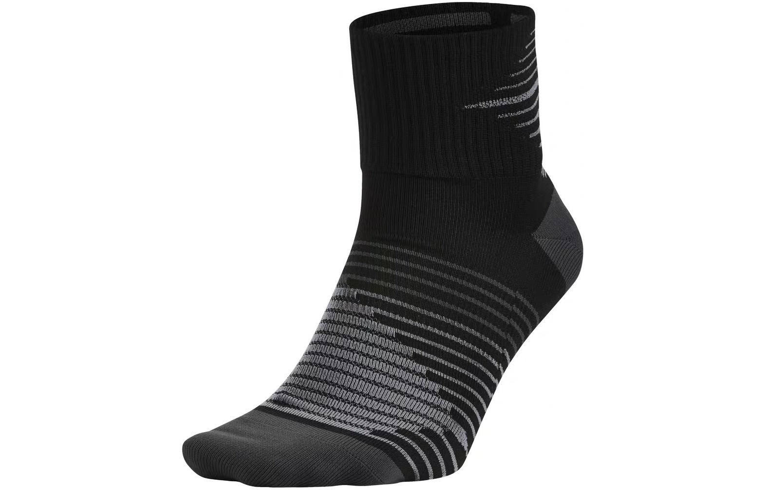 Nike DRI FIT LIGHTWEIGHT QUARTER Crew Socks Unisex 1 Pack Black/Neon Yellow/Neon Yellow SX5197-010 XL