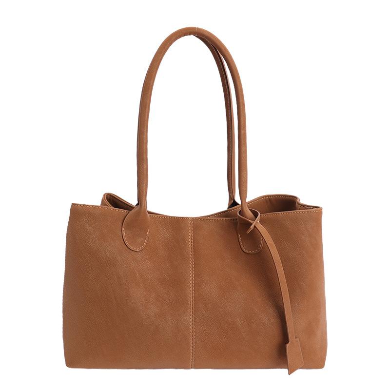 

Retro fashion matte tote bag women s new high-value casual simple shoulder underarm bag in the season коричневый